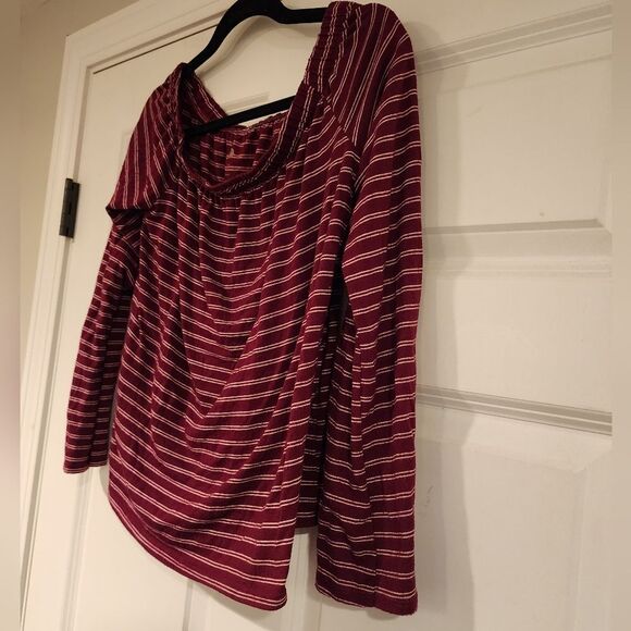 SO maroon and white striped off the shoulder long sleeve blouse L - Picture 2 of 3